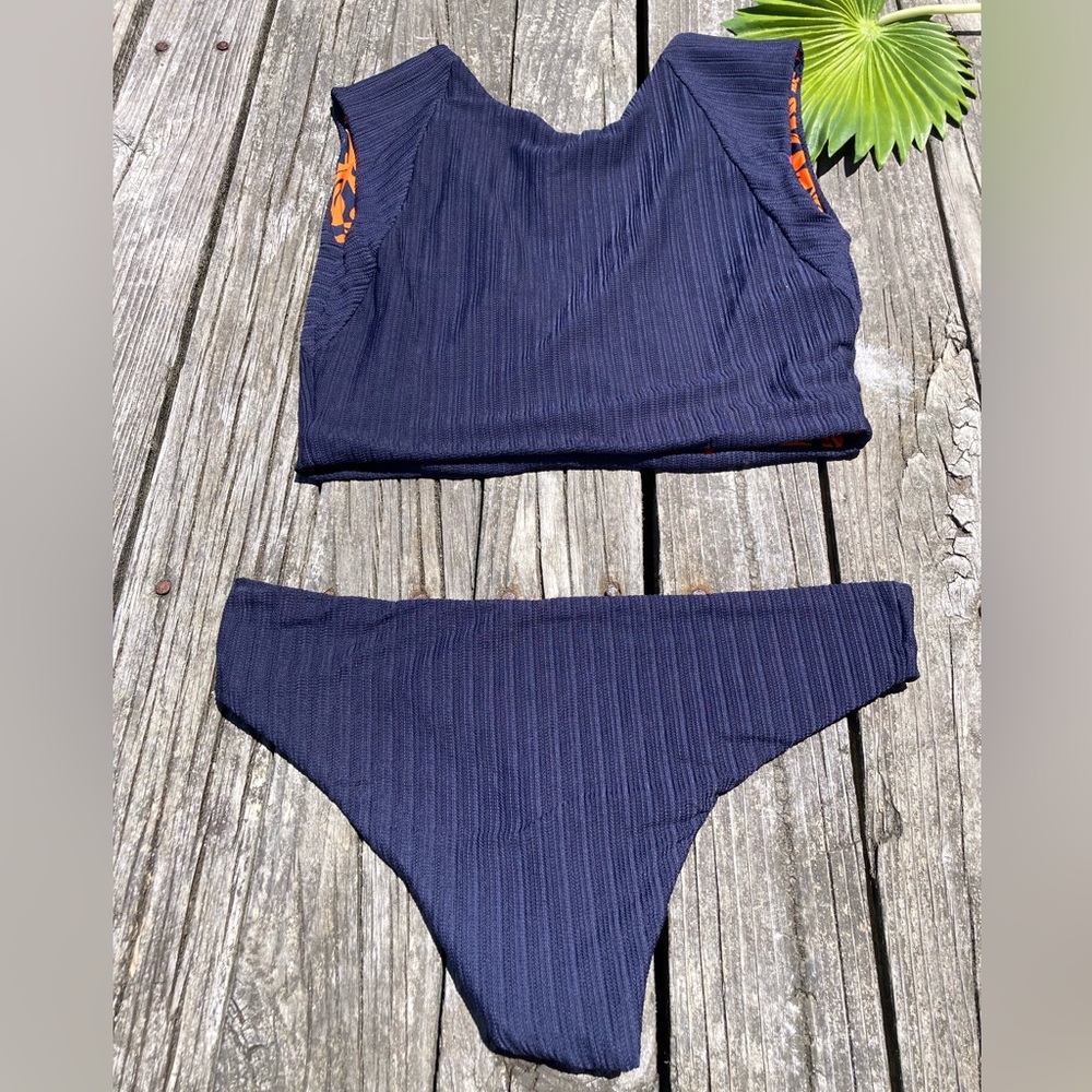 MAAJI Set - Camsu Short Sleeve Crop Bikini Top & Sublime Cheeky Bottoms M/S - Picture 7 of 16